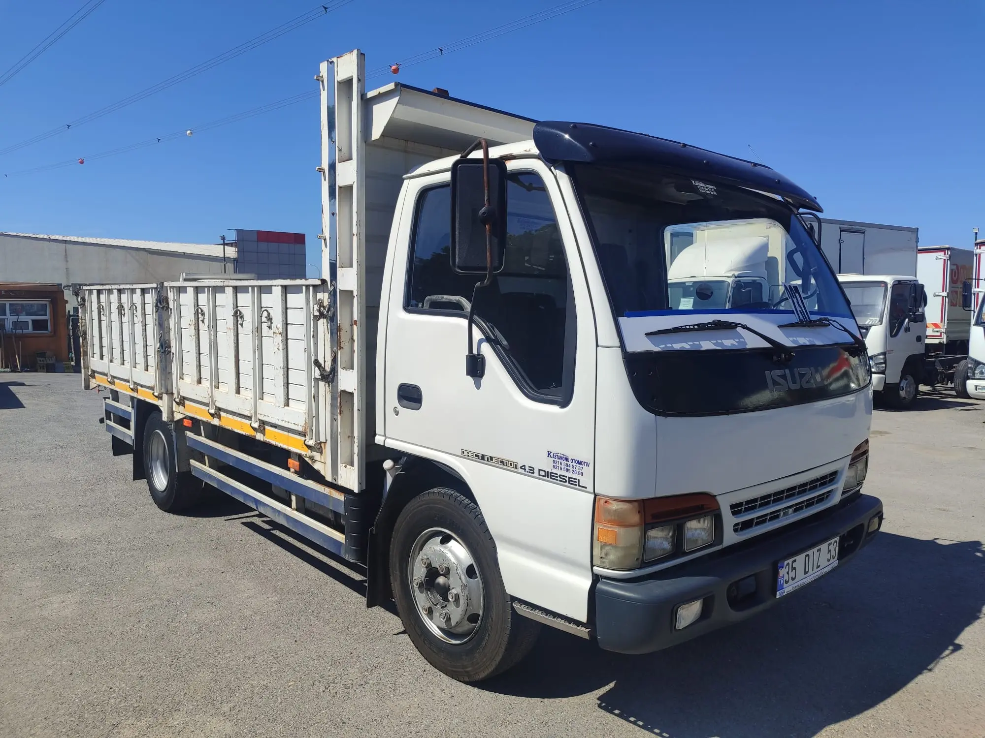 Isuzu Npr / Kamyon