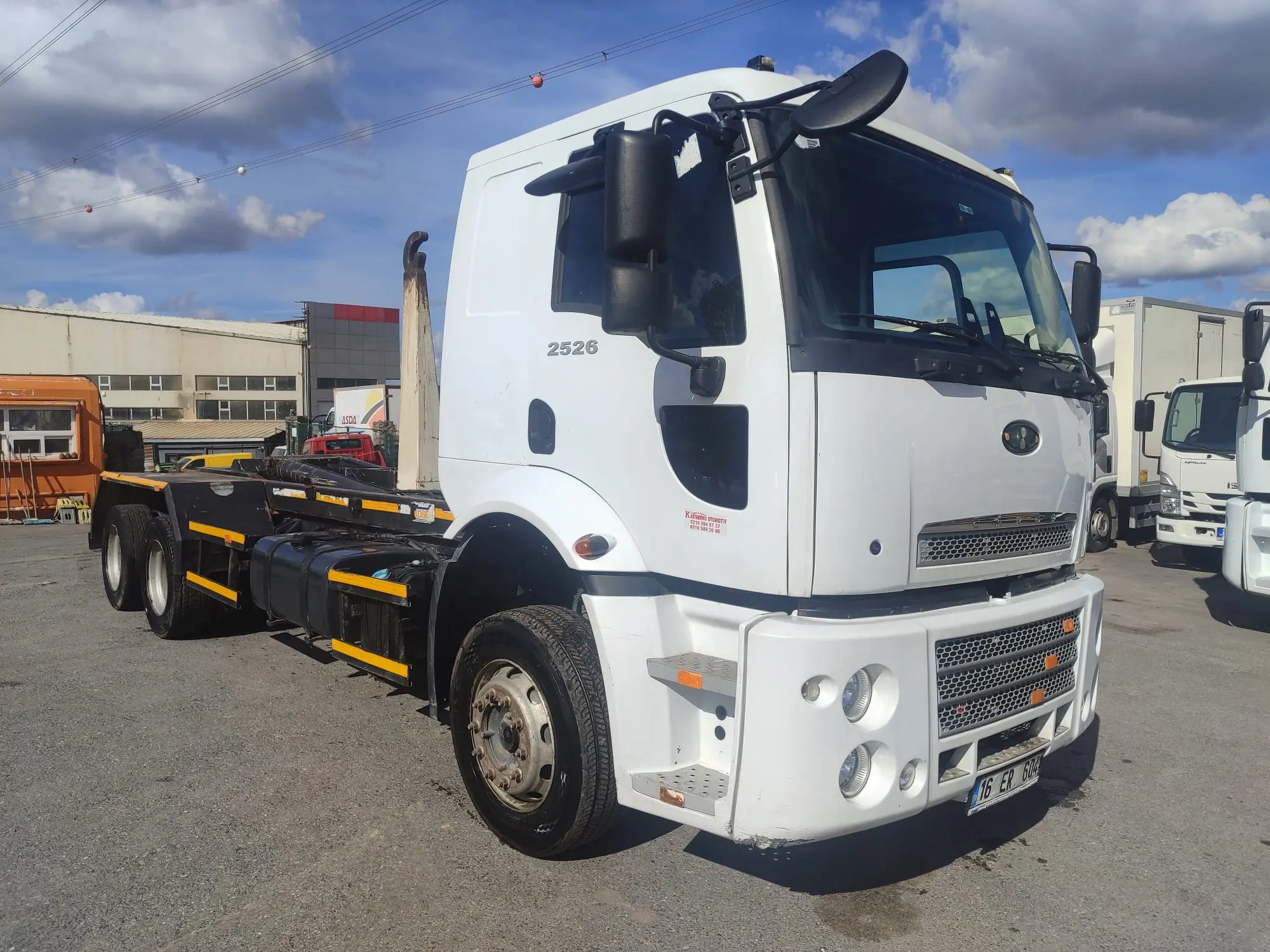Cargo 2526 Kancalı Sistem