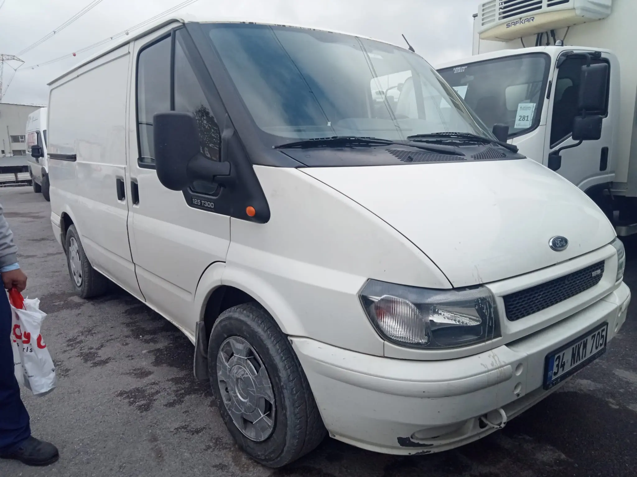 Transit 125T300S / Panelvan