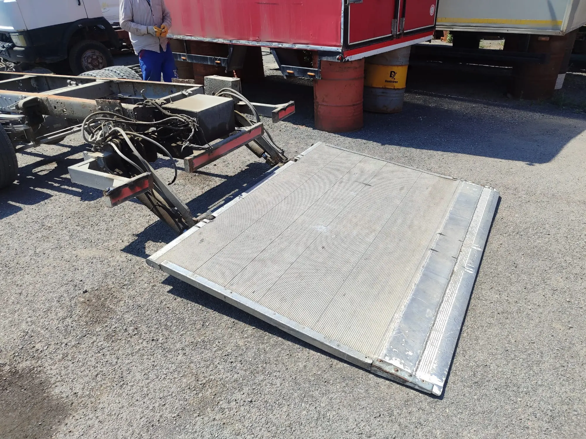 Miles Alümiyum Lift 24 Volt ( Mitsubishi )