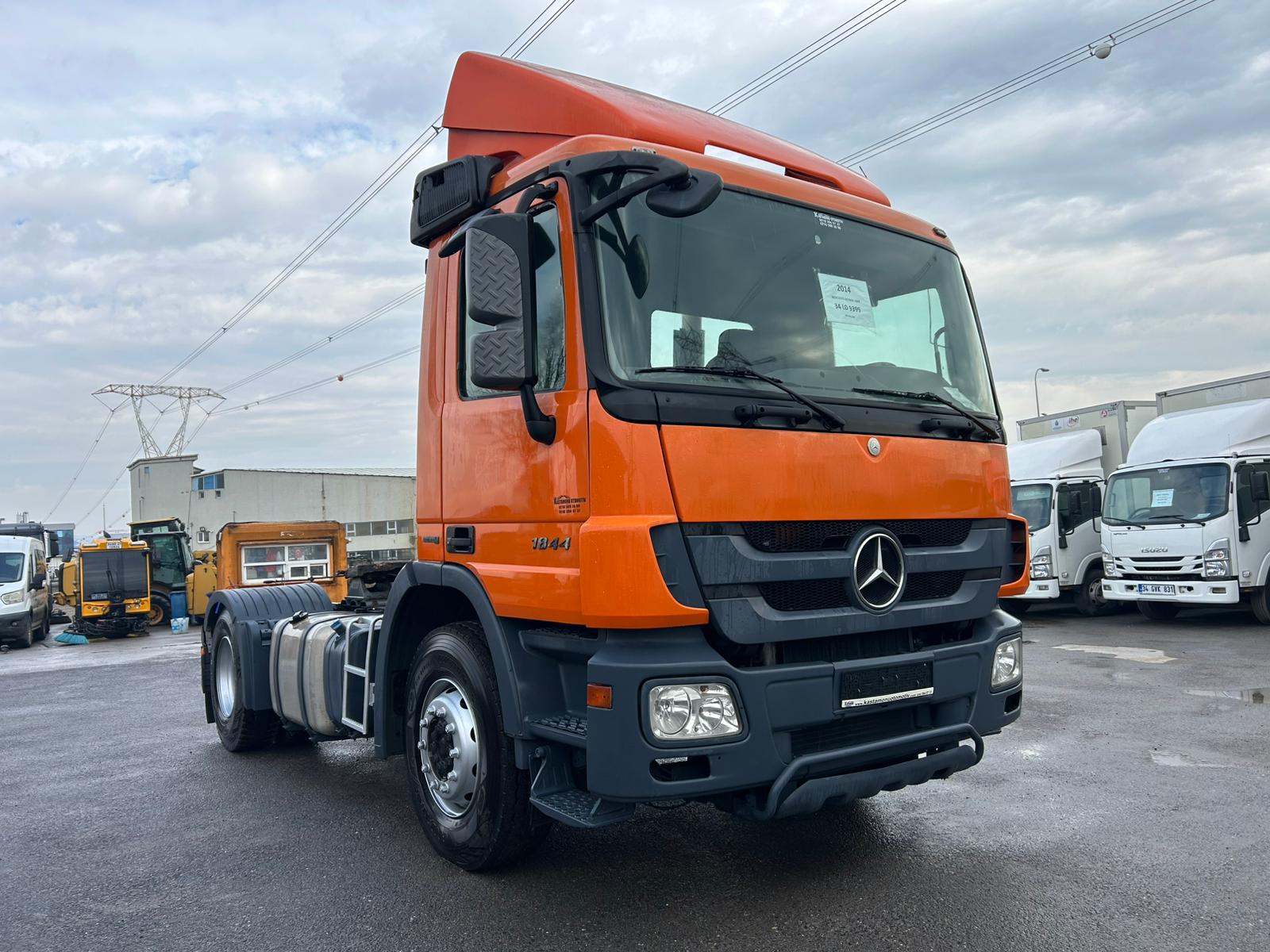TAMAMINA KREDİ - Actros 1844 / Çekici