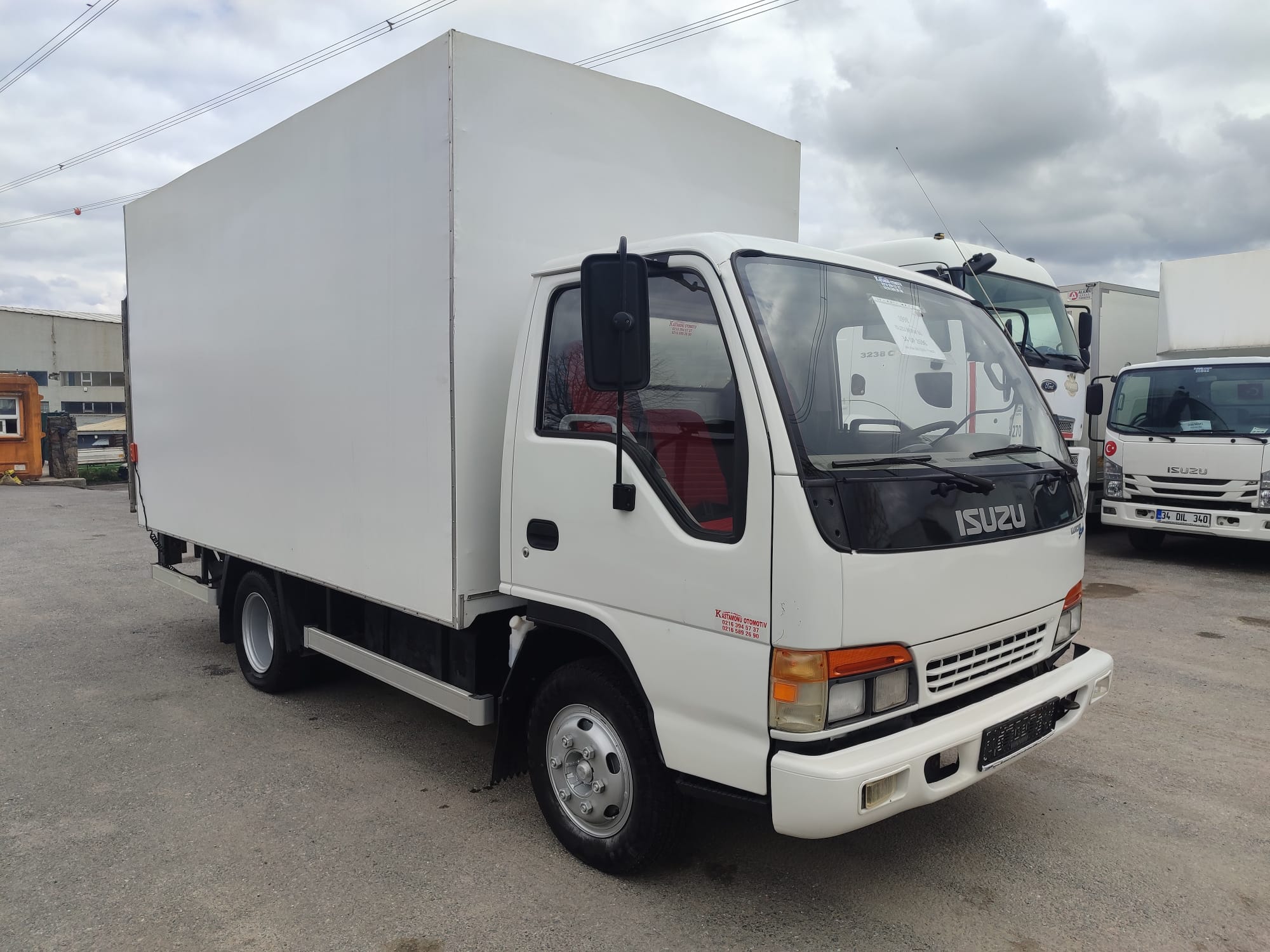 Isuzu Nkr Wİde / Kamyonet