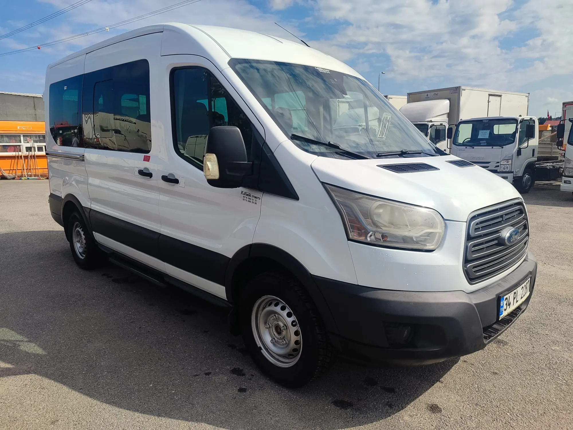 Transit 11 Kişilik Minibüs