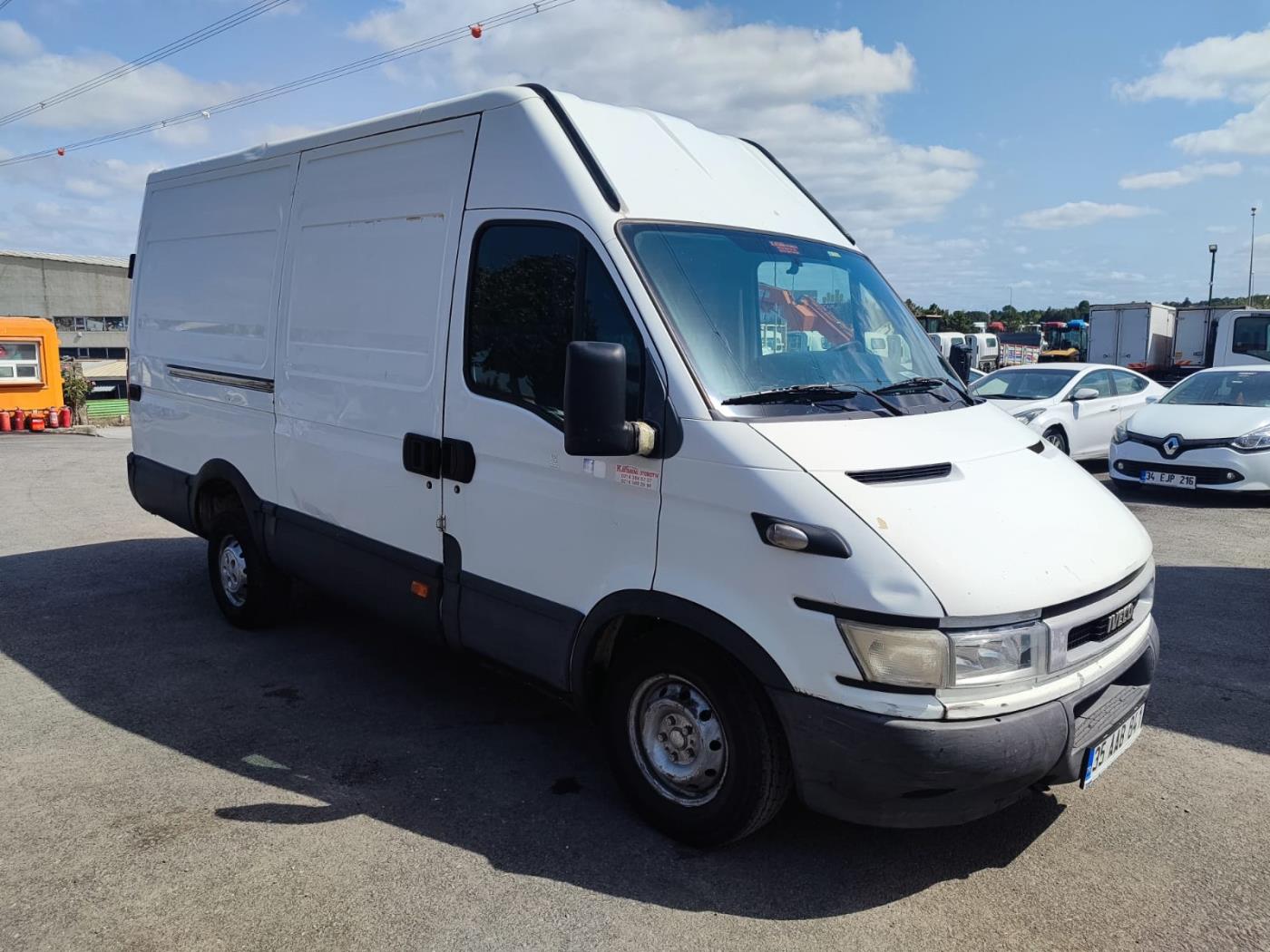 Daily 35S13 11m³ / Panelvan