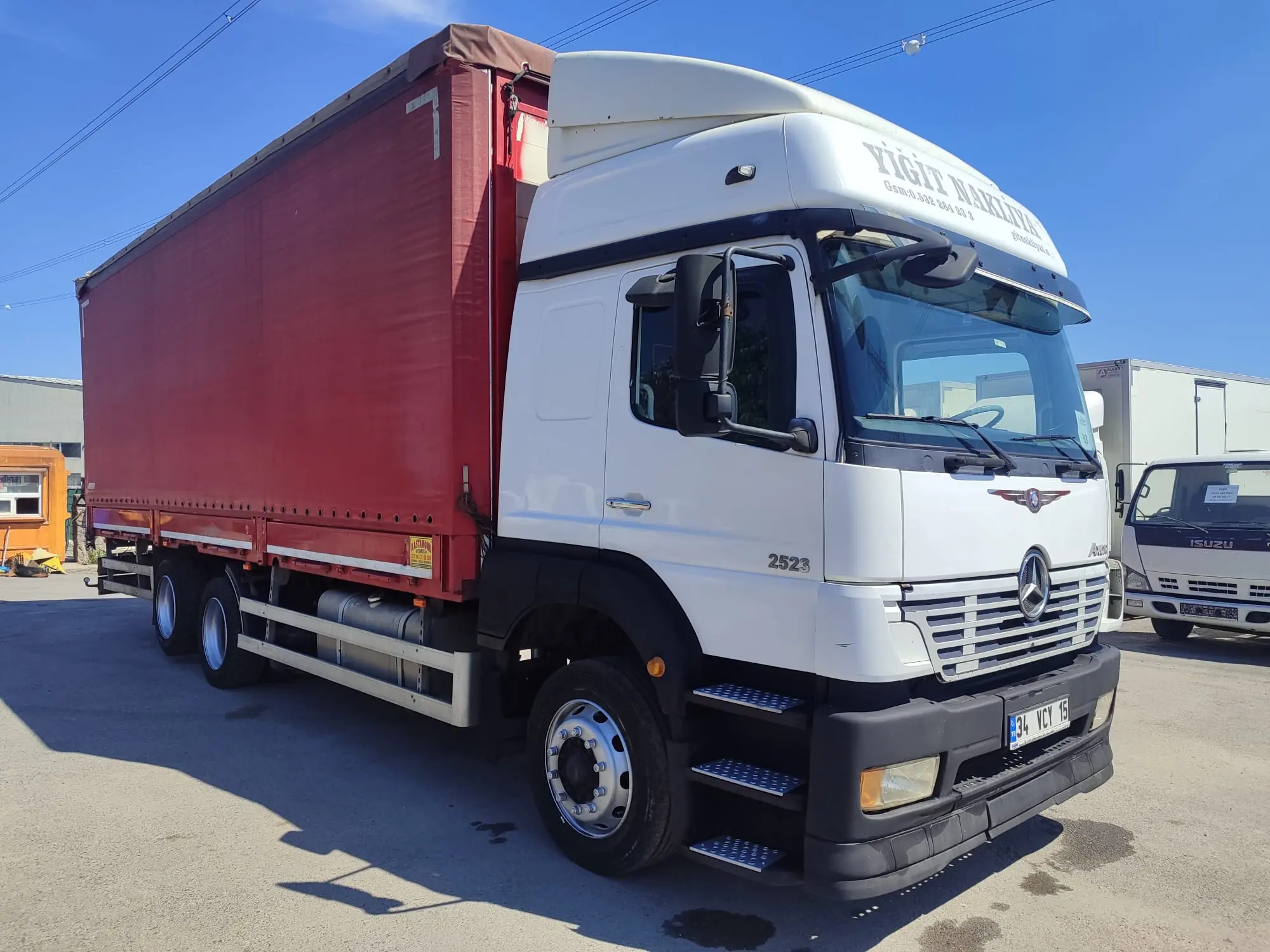 Axor 2523 / Kamyon
