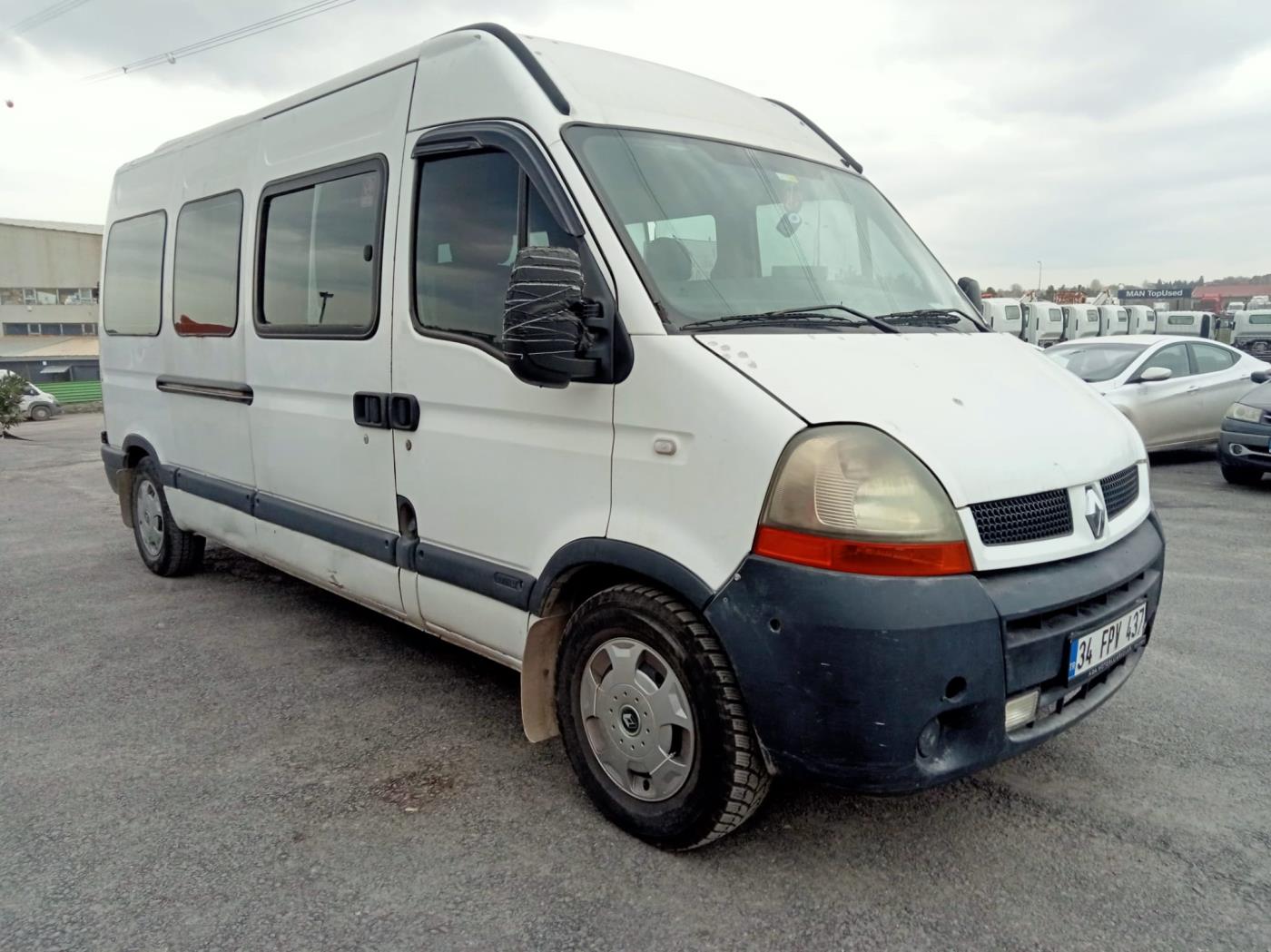 Master 16+1 / Minibüs